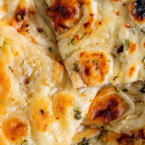Garlic Cheese Naan